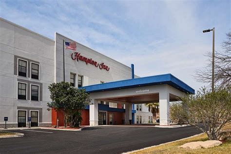 hampton inn eagle pass tx|eagle pass hotel tx.